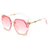 Gafas de Sol para Mujer de Moda y Tendencia con Protección UV para Exteriores, con Montura Grande que Hace que el Rostro Parezca Más Pequeño, Gafas de Sol Versátiles