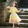 Conjunto de Vestido Ropa de Otoño para Niñas 2026 Nuevo Estilo Único Hermoso Cardigan de Punto para Niña Falda de Pastel