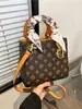 Bolsa Princesa Diana Vintage de Alta Qualidade para Mulheres 2026 Novo Modelo Bolsa de Ombro Transversal com Textura Versátil e Bolsa de Mão Elegante Estampada
