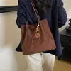 2026 Bolsa Retro de Camurça Feminina Casual Simples de Ombro Novo Estilo Pelo Sintético Para o Trabalho Grande Capacidade Tote