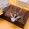 Estilo japonês e coreano Light Luxury Titanium Steel Necklace Design de nicho feminino High-end All-match Combination para a primavera e o verão ins Internet Celebrity Style Clavicle Chain