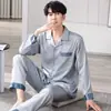Pijama para Hombre Primavera y Otoño Seda de Hielo Manga Larga Delgado Verano Casual Seda de Simulación Ropa de Casa Cuatro Estaciones Traje para Hombre