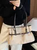 Colección de otoño 2026 transfronteriza: bolso de mano versátil para el día a día, bolso de hombro, bolso tote retro de moda con gran capacidad