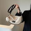 Bolso tejido retro de alta calidad, de paja tejida, a la moda 2024, nuevo bolso bandolera informal con múltiples combinaciones y estilo moderno.