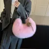 Bolsa de Peluche Mullida Otoño e Invierno para Viajes Diarios Bolsa Dumpling para Mujer Nuevo Estilo 2026 Bolso de Hombro Único Popular Moda Bolso de Mano de Gran Capacidad