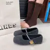 Aumento interno de felpa 2026 Zapatos de pelo estilo coreano para mujer estilo hada otoño e invierno planos de una tira nuevos planos Mary Jane