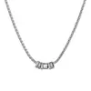 Collar con colgante de anillo de diamantes de acero y titanio de estilo frío medio para mujer, diseño de nicho de lujo ligero, cadena de clavícula que combina con todo, moda masculina