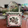 Bolso de Mano Estilo Étnico Bolsa de Liberación de Arena de una Sola Capa Fresco Casual Bordado con Hilo Dorado de Doble Cara Mini Bolsa de Tela Bolsa Hanfu