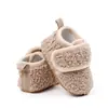 Nuevos zapatos de bebé para otoño e invierno, cálidos y cómodos, con forro de lana de cordero, cierre de velcro y suela de goma antideslizante
