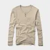 Nueva Camiseta de Manga Larga para Hombre de Otoño, Cuello Redondo, Estilo Retro, Corte Ajustado, Algodón Puro, Camiseta de Hombre con Botones, Top Casual