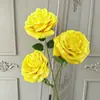 Arranjo de Flores Artificiais Rosa Lichia de 3 Cabeças Arranjo de Parede de Flores Arranjo Floral Decoração de Sala de Estar em Casa Enfeites de Flores