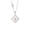 Colar de Trevo de Quatro Folhas Cravejado de Diamante em Prata S925 com Madrepérola para Mulheres, Simples, Moderno, Personalizado, Luxo Leve, Corrente de Clavícula de Alta Qualidade N1312