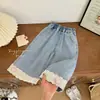 Moda Verão Nova para Meninas Jeans Cropped Estiloso com Coração Tridimensional Jeans Cropped com Coração Novo de Verão