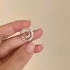 Brinco de Clipe Linha Cruzada Minimalista para Mulheres, Camada Dupla, Brincos Petite Estilo Novo, Acessórios de Orelha Versáteis Ins