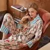 [Ski] Pijama de Seda Helada para Mujer, Traje de Cuello Alto Estilo Ins de Alta Gama, Pantalones de Manga Larga para Primavera y Otoño, Conjunto de Ropa para el Hogar