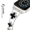 Adecuado para correas de Apple Watch, Correa de metal con incrustaciones de diamantes de trébol de cuatro hojas para Apple Watch, Correa de reloj iWatch, Lujo de alta gama