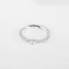Anillo de apertura ajustable de cobre con incrustaciones de circonita, 26 letras del alfabeto inglés, joyería de moda de alto nivel y temperamento, para cruzar fronteras