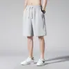Nuevos Pantalones Cortos Deportivos de Verano para Correr al Aire Libre para Hombres, Pantalones de Seda de Hielo Estilo Ins, Pantalones Cortos Holgados de Secado Rápido de Cinco Puntos