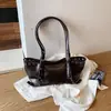 Bolsa tote retrô grande capacidade transfronteiriça para mulheres, nova coleção outono/inverno 2026, bolsa de ombro simples e fashion, adequada para o trabalho e uso diário