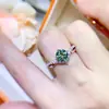 Anillo Xinghe de Moissanita Verde de 1 quilate Anillo de Diamante de Platino Diamante Lateral Anillo de Pareja Anillo de Compromiso de Propuesta para Mujer