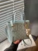 Bolsa feminina de alta qualidade transfronteiriça 2026 nova moda tendência primavera-verão requintada super popular bolsa de ombro transversal tipo balde