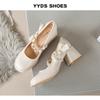 Sapatos Mary Jane Retro com Corrente de Pérolas Francesas Femininos All-match 2024 Nova Primavera e Verão Boca Rasa Salto Médio Grosso