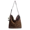 Bolso de mujer de gran capacidad 2026 nuevo moda moderno retro bandolera para el día a día estampado de leopardo bolso tote cruzado