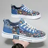 Tênis Masculino em Lona Estampada 2026, Design Moderno Respirável de Primavera, Tênis Casuais, Sapatos Casuais Masculinos Leves com Solado Macio