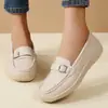 Nuevos mocasines de ajuste ancho, zapatos planos casuales para mujer con suelas suaves y empeines suaves, cómodos mocasines de talla grande para madres