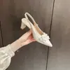 Sandálias Fechadas Estilo Fada para Mulheres, Novo Modelo Verão 2026, Salto Alto Fashion com Pedrarias V60-A26