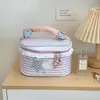 Bolsa de Maquiagem Estilo Coreano Casa Pequena Grande Capacidade para Saídas de Meninas Bolsa de Maquiagem com Divisórias Portátil de Mão para Skincare e Higiene Pessoal