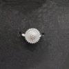 Anillo de Girasol para Mujer con Forma de Flor Micro-Pavé Zircón Cobre Chapado en Oro Color Conservado Anillo Abierto Ajustable para Mujer Venta al por Mayor
