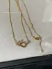 Colar Fred de Alta Versão com Fivela Horsebit Totalmente Cravejado de Diamantes Pingente em Forma de U Feminino Tamanho Mini Banhado a Ouro 18k Fivela Náutica Corrente para Clavícula