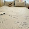 Aula de Verão um Conjunto de Lençol de Cama de Esteira Refrescante de Seda Gelo de Poliéster 100% Três Peças Esteira Refrescante Doudou Capa de Cama Envolvente Completa Esteira de Seda Gelo