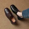Sapatilhas Quadradas Retrô Marrons Francesas para Mulheres, Slip-Ons de Malha Elástica de Boca Profunda Estilo Britânico, Sapatos Pequenos de Couro, Sapatos de Salto Baixo para Mulheres