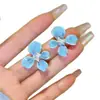 Pendientes Azules Florales Frescos y Exquisitos con Pedrería, Pendientes de Lujo Ligero de Nicho, Accesorios para Orejas Únicos y Versátiles