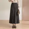 Saia de lã xadrez retrô para mulheres, novo estilo outono e inverno 2026, cintura alta, modeladora, elegante, adequada para o trabalho, saia reta em A, moderna
