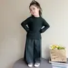 Conjunto de colete estiloso e moderno para primavera/outono para meninas, apresentando um design inspirado na floresta, uma nova coleção de 2026 e um estilo coreano da moda