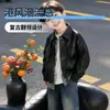 Chaqueta de cuero para niño 2026 nueva moda primavera y otoño estilo cool cortavientos juvenil coreano parcheada chaqueta de cuero