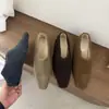 Nuevos zapatos planos versátiles de estilo francés para la noche con forro de felpa