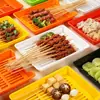 Plato escurridor de plástico PP, plato especial para exhibir brochetas fritas, vitrina comercial para restaurantes de barbacoa, plato de exhibición para selección y drenaje de alimentos