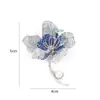 Estilo Lujo Ligero Elegante Broche de Flor de Begonia Nicho de Alta Gama Material de Cobre Micro-Incrustado Zirconio Broche de Flor Nuevo Estilo para Mujer
