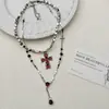 Collar Colgante de Gota de Agua Roja con Perlas y Incrustaciones de Diamantes Estilo Chica Caliente Dulce y Fresca para Mujer, Cadena para Clavícula Multicapa Cadena de Cuello de Moda