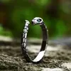 02396 Anillo Nuevo con Forma de Serpiente Transfronterizo de Amazon Retro Personalizado Serpiente Zodiacal Esmeralda Abierto para Hombres y Mujeres