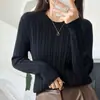 Nuevo tejido de punto de algodón puro de primavera para mujer, top sencillo de cuello redondo, manga larga, acanalado, color liso, corte ajustado