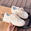 2025 Novos Sapatos Brancos para Mulheres Ins Super Popular Nicho Original Tênis de Sola Grossa Estilo Coreano Casual Versátil Sapatos Esportivos Tendência