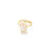 Anillo de Perla y Circonita Nuevo Europeo y Americano Anillo Abierto para Mujer Anillo Geométrico de Flor Pequeña Fabricante de Lujo Ligero Entrega