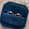 Brinco Cuff de Prata de Lei s925 com Anel de Möbius e Diamante Único para Mulheres Moda Estilo Levemente Luxuoso Design Simples Versátil Joia de Orelha