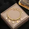 Nuevo Wholesale Transfronterizo de Joyería Lele Popular en Europa y América de Gama Alta Chapado en Oro de 18K Pulsera con Colgante Redondo de Zirconia para Mujer