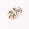 Botones de camisa de alta gama electroplateados de cuatro agujeros, botones decorativos para chaquetas de traje y puños, con borde dorado iridiscente, botones de resina cosidos a mano